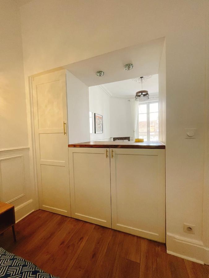 Villa Muguette - Coeur De Vichy- 2Eme Etage Eksteriør billede